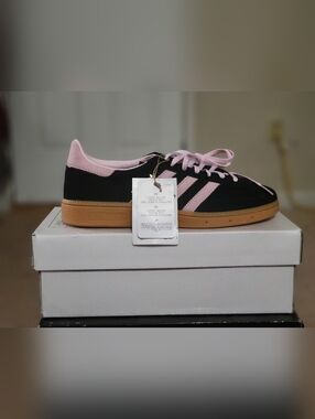 Addidas Spezial Sneakers